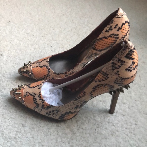 Rachel by Rachel Roy Studded snakeskin heels. - Picture 3 of 8